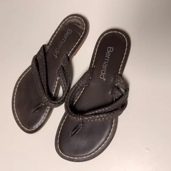 Bernado Miami Brown Leather Sandals - Picture 4 of 6